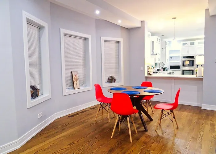 Luxurious & Comfy House Near Chicago, Public Transit & Airports Forest Park